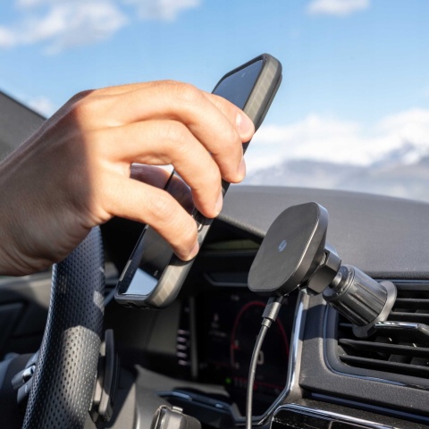 Spacecase Car Holder Air Vent MagCharge WM10B