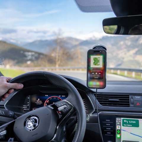 Spacecase Car Holder Dash/Windshield MagCharge WM9B