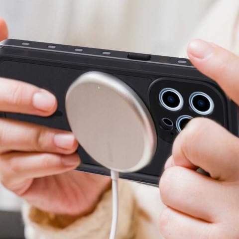 RED PEPPER Magsafe iPhone 13 Pro