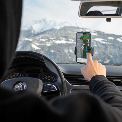 Uchwyt samochodowy uniwersalny na deskę rozdzielczą lub przednią szybę