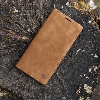 Spacecase Wallet iPhone 15 light brown