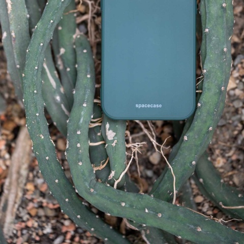 Spacecase Silicone Case iPhone 15 Pro dark green